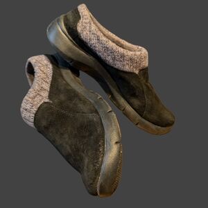 Dansko Suede Sweater Slip-ons